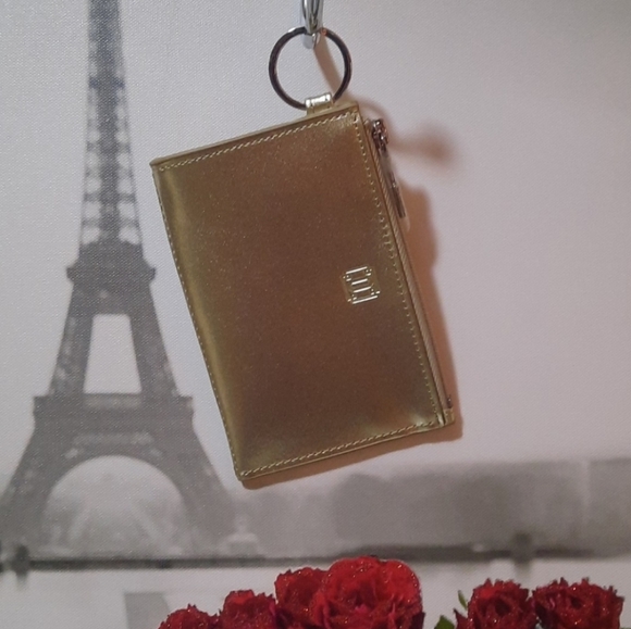 O-Venture Cardholder Keychain - Picture 2 of 14